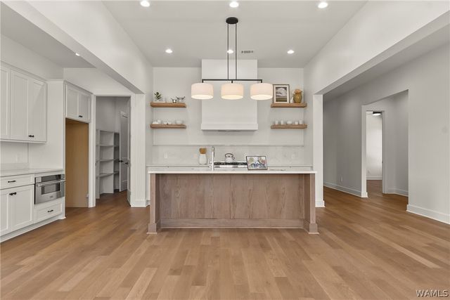 14326 Highland Lakes, Northport, AL 35475