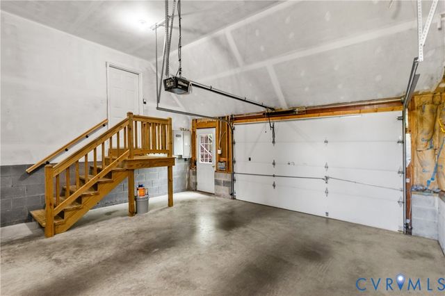 10136 Wood Vale Ct, Chesterfield, VA 23236