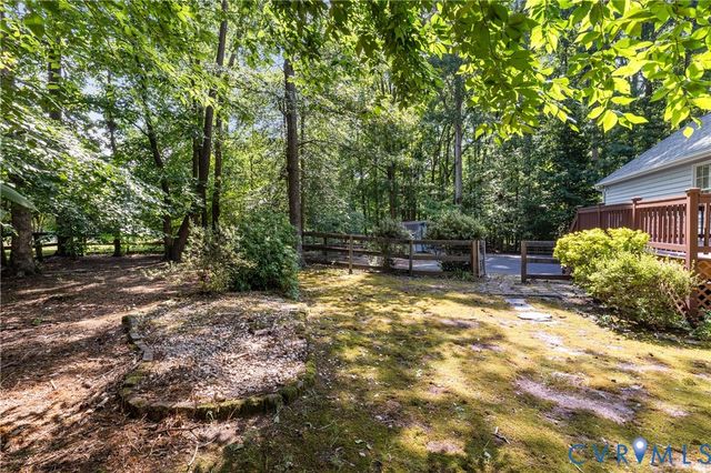 10136 Wood Vale Ct, Chesterfield, VA 23236