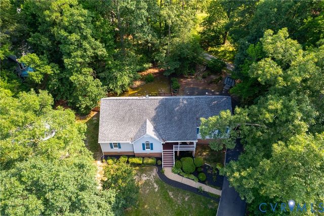 10136 Wood Vale Ct, Chesterfield, VA 23236