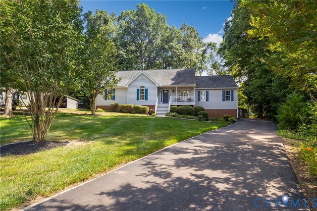 10136 Wood Vale Ct, Chesterfield, VA 23236