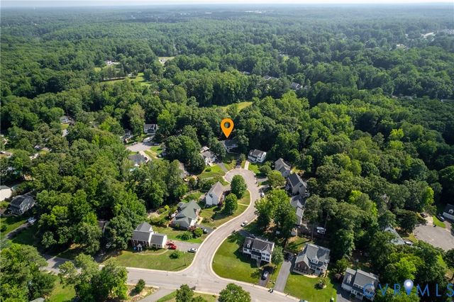 10136 Wood Vale Ct, Chesterfield, VA 23236