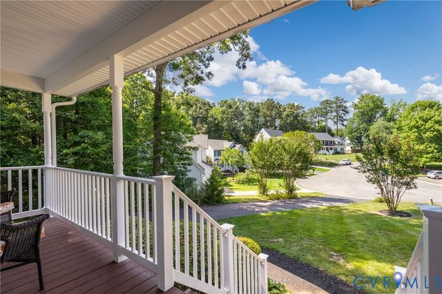 10136 Wood Vale Ct, Chesterfield, VA 23236