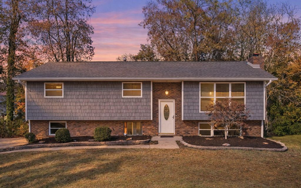 1004 Brynehill Lane, Chattanooga, TN 37415