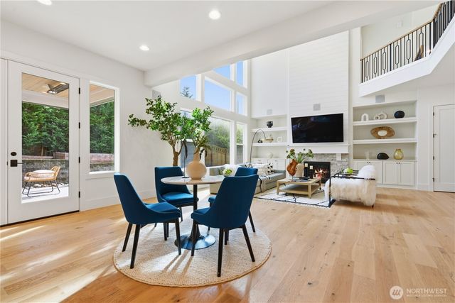 2582 136th Lane SE, Bellevue, WA 98005