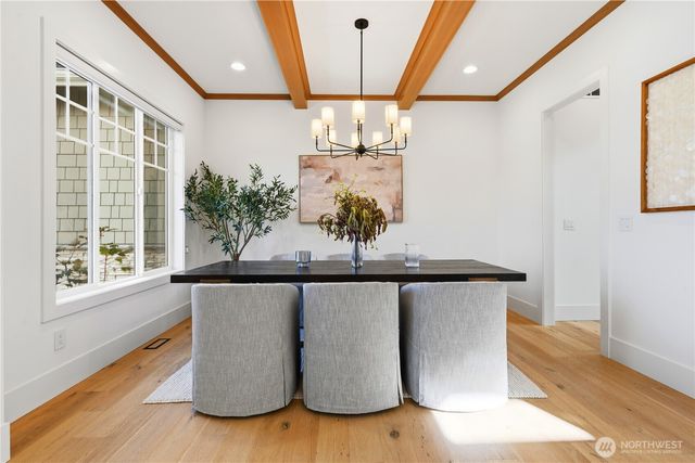 2582 136th Lane SE, Bellevue, WA 98005