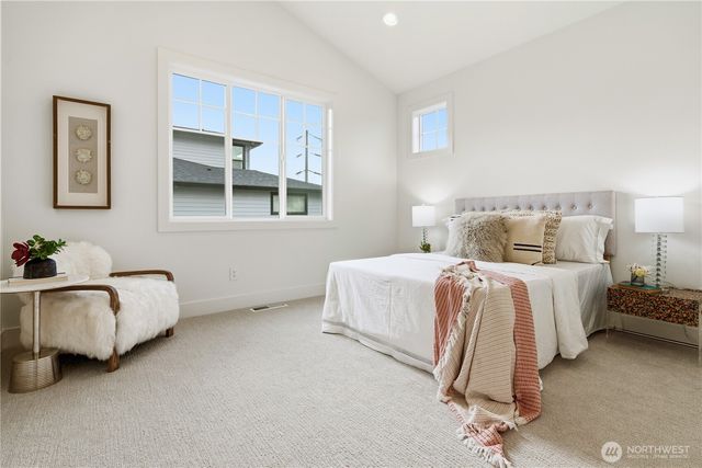 2582 136th Lane SE, Bellevue, WA 98005