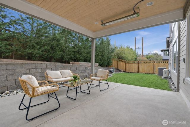 2582 136th Lane SE, Bellevue, WA 98005