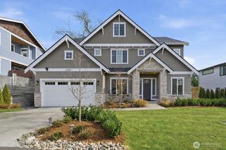 2582 136th Lane SE, Bellevue, WA 98005