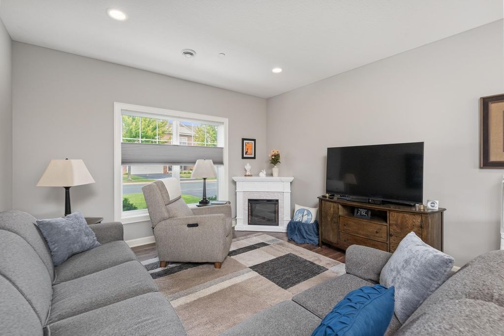573 Ravencroft Road, Waconia, MN 55387 — photo 4