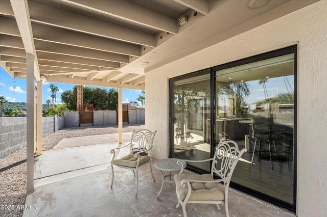 17025 E CALAVERAS Avenue, Fountain Hills, AZ 85268