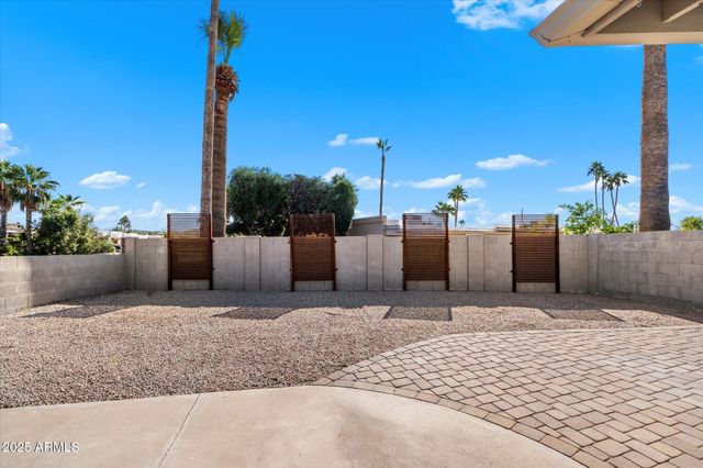 17025 E CALAVERAS Avenue, Fountain Hills, AZ 85268