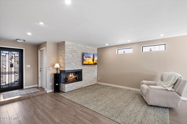 17025 E CALAVERAS Avenue, Fountain Hills, AZ 85268