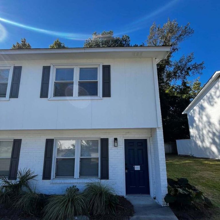 1059 Eastover Drive, Mount Pleasant, SC 29464