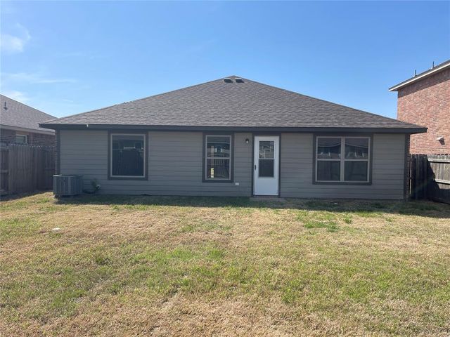 1609 Burgundy Drive, El Reno, OK 73036
