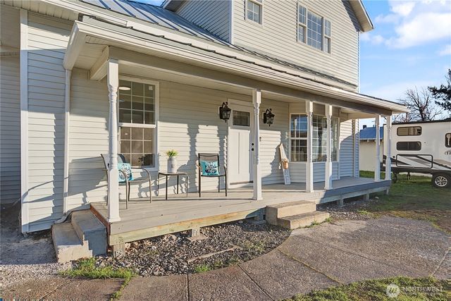 225 S D Street, Washtucna, WA 99371