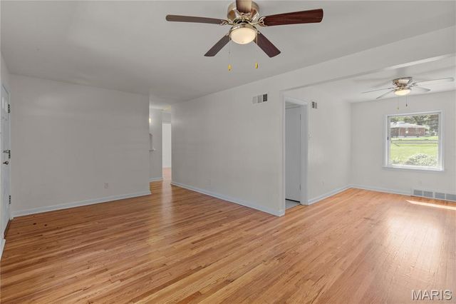 1354 Stein Road, Ferguson, MO 63135