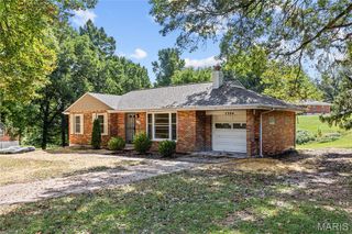 1354 Stein Road, Ferguson, MO 63135