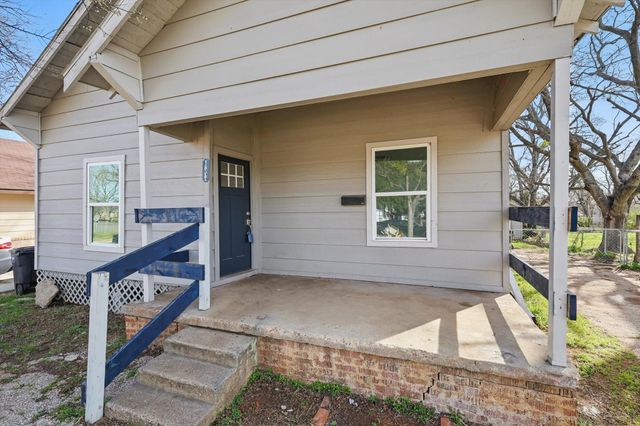 1805 Daniel Street, Fort Worth, TX 76104