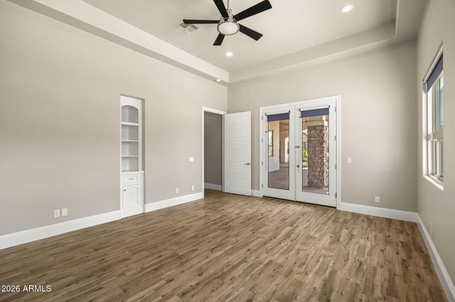 5600 S GEMSTONE Drive, Chandler, AZ 85249