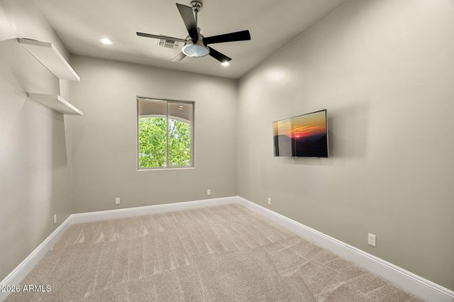 5600 S GEMSTONE Drive, Chandler, AZ 85249