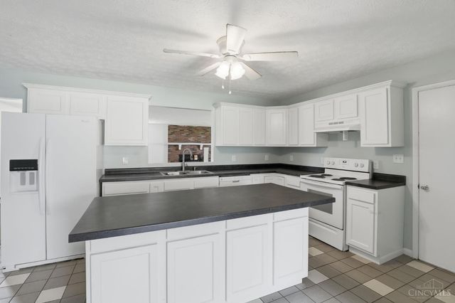 815 Charles Street, Trenton, OH 45067