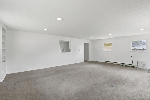 815 Charles Street, Trenton, OH 45067