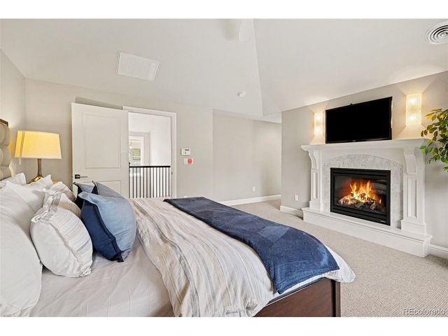 1400 S Saint Paul St, Denver, CO 80210