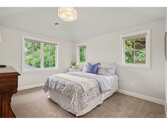 1400 S Saint Paul St, Denver, CO 80210