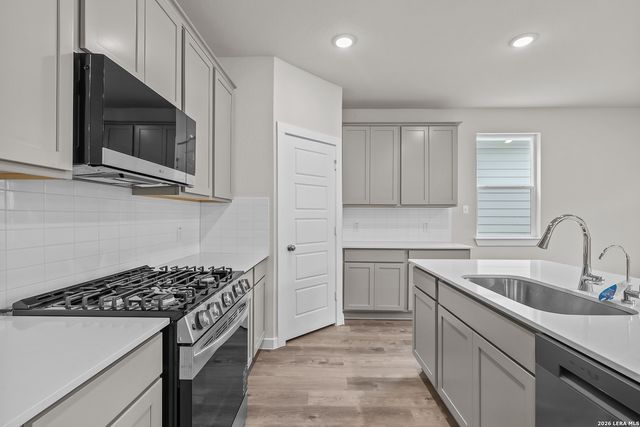 6546 Bufflehead Bend, Leon Valley, TX 78240