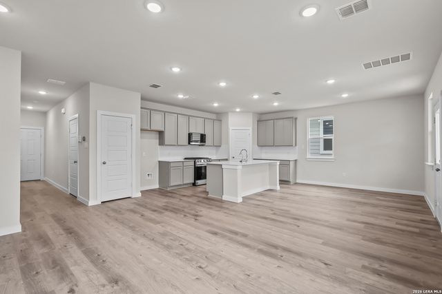 6546 Bufflehead Bend, Leon Valley, TX 78240