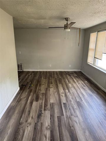 1921 N Vine Street, Oklahoma City, OK 73121