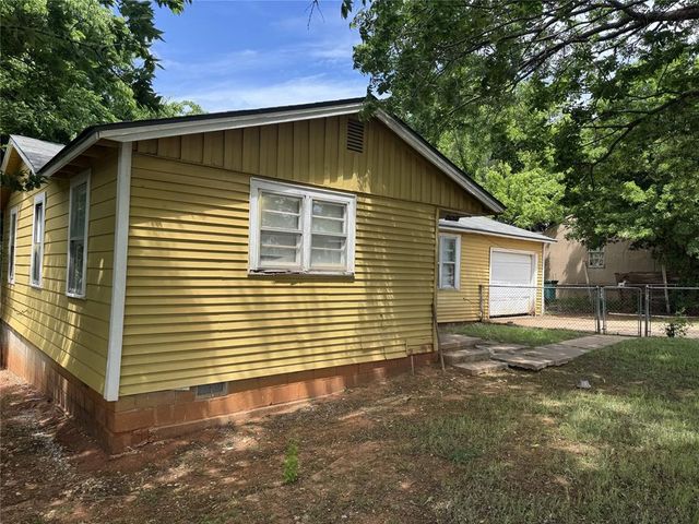 1921 N Vine Street, Oklahoma City, OK 73121