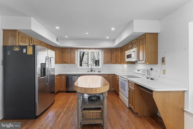 483 EATON WAY, West Chester, PA 19380