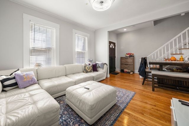 110 D St, Boston, MA 02127