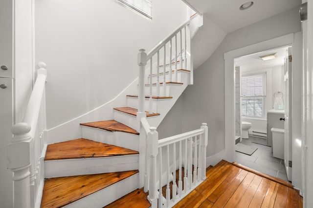 110 D St, Boston, MA 02127