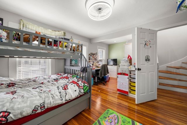 110 D St, Boston, MA 02127