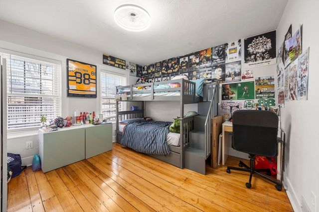 110 D St, Boston, MA 02127