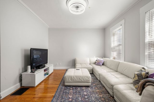 110 D St, Boston, MA 02127