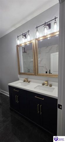 2480 Lake Road, Radcliff, KY 40160