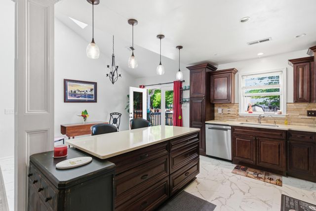 91 Willow Oak Circle, North Charleston, SC 29418