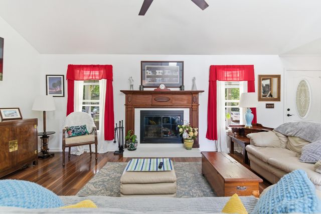 91 Willow Oak Circle, North Charleston, SC 29418