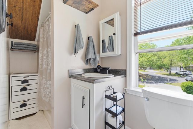 91 Willow Oak Circle, North Charleston, SC 29418