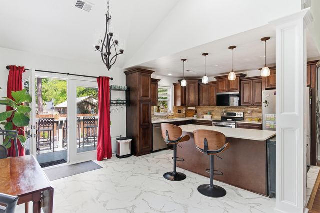 91 Willow Oak Circle, North Charleston, SC 29418