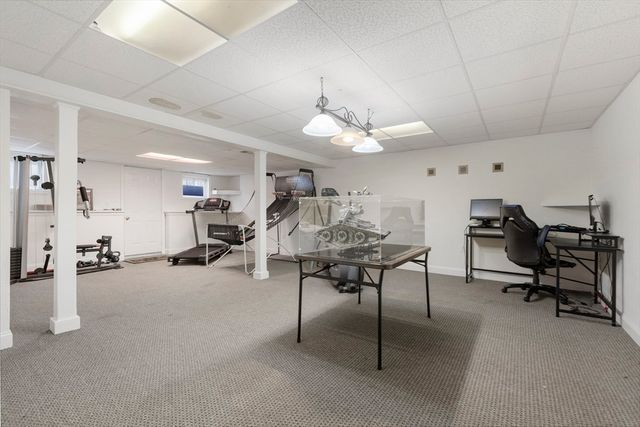 147 West Street, Douglas, MA 01516