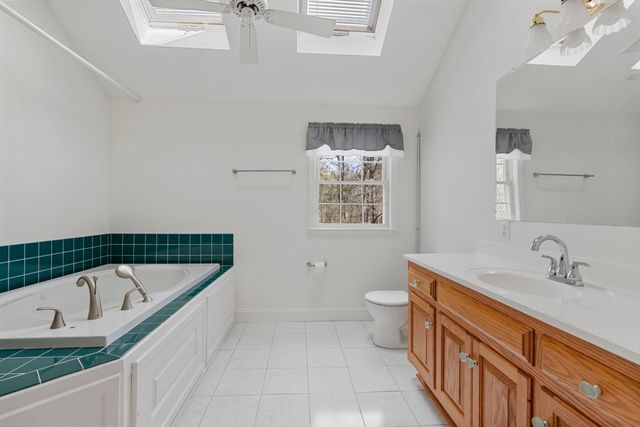 147 West Street, Douglas, MA 01516