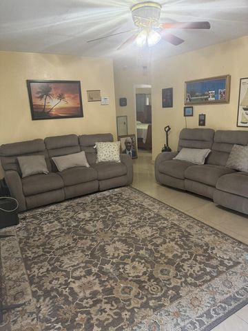 15100 NE 13th Avenue, North Miami Beach, FL 33162
