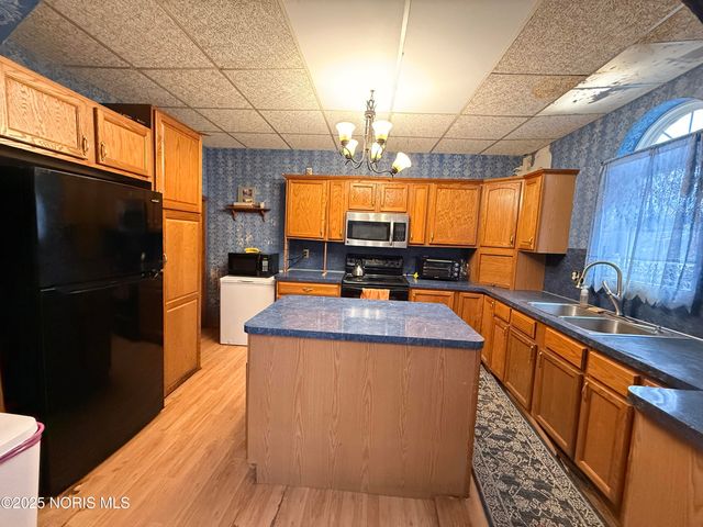 1127 Varland Avenue, Toledo, OH 43605