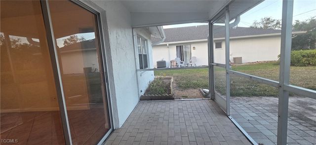 3609 SE 9th PL, Cape Coral, FL 33904