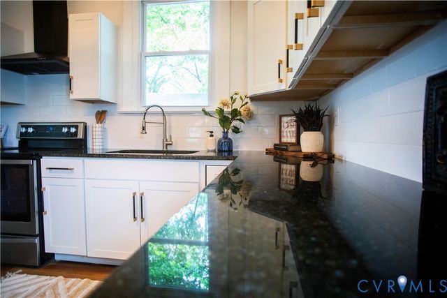 310 Maryland Ave, Hopewell, VA 23860